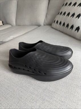 Stand+ Antigrav 1 shoes men’s size 8 women’s size 10